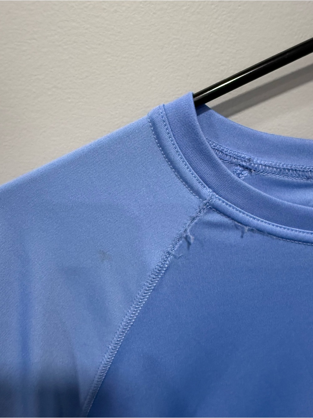 Mens Columbia PFG fishing shirt size medium - Picture 2 of 4